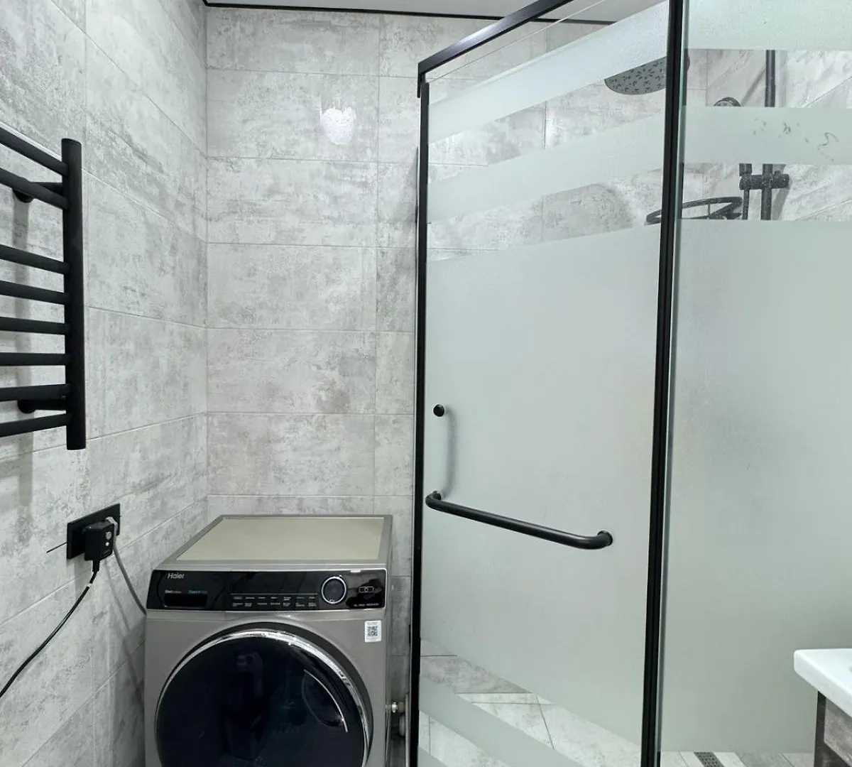 Cosy flat in the city centre Almaty Apartment