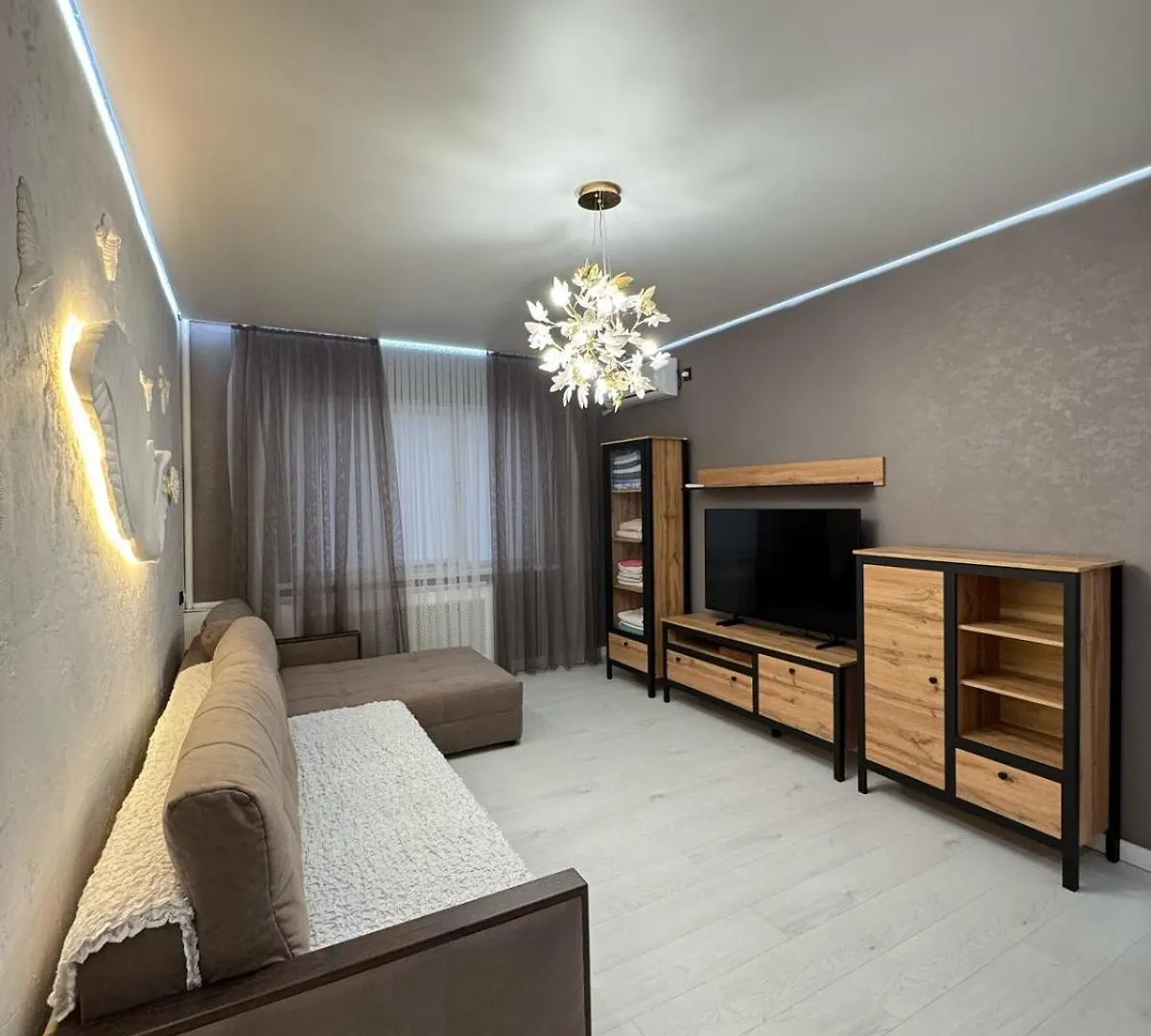 Cosy flat in the city centre Almaty Apartment